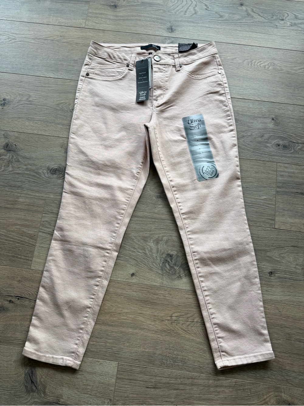 1822 Denim Light Pink Skinny Jeans